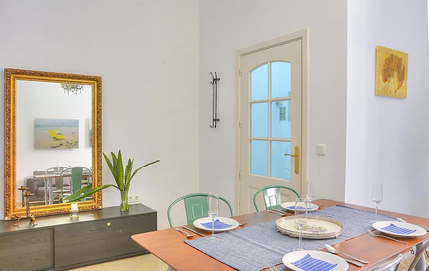 Duplex In Historic Center Apartman Sevilla 0*,  Spanyolország